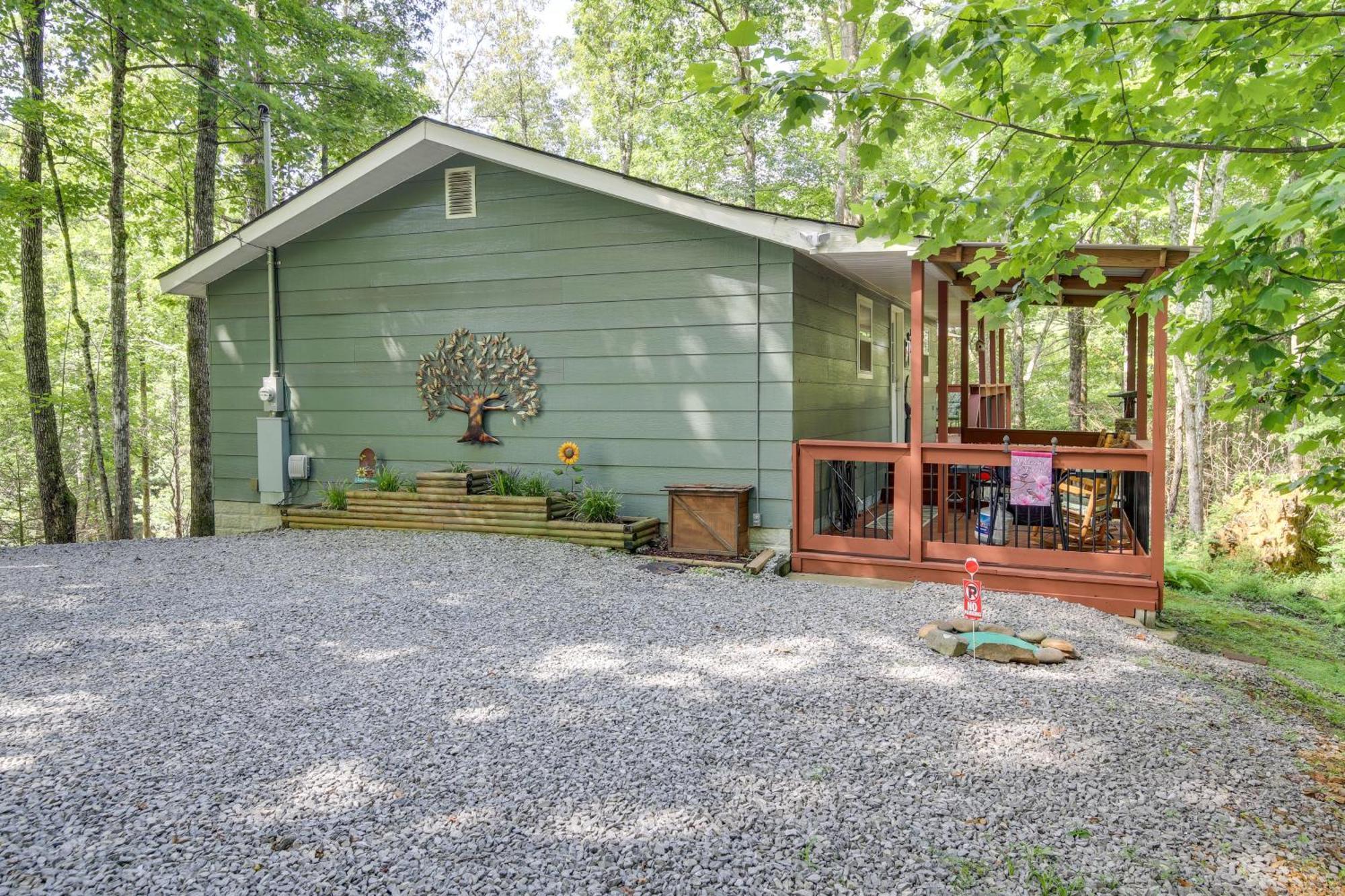 Quaint Smoky Mountain Cabin - 4 Mi To Gatlinburg! Luaran gambar